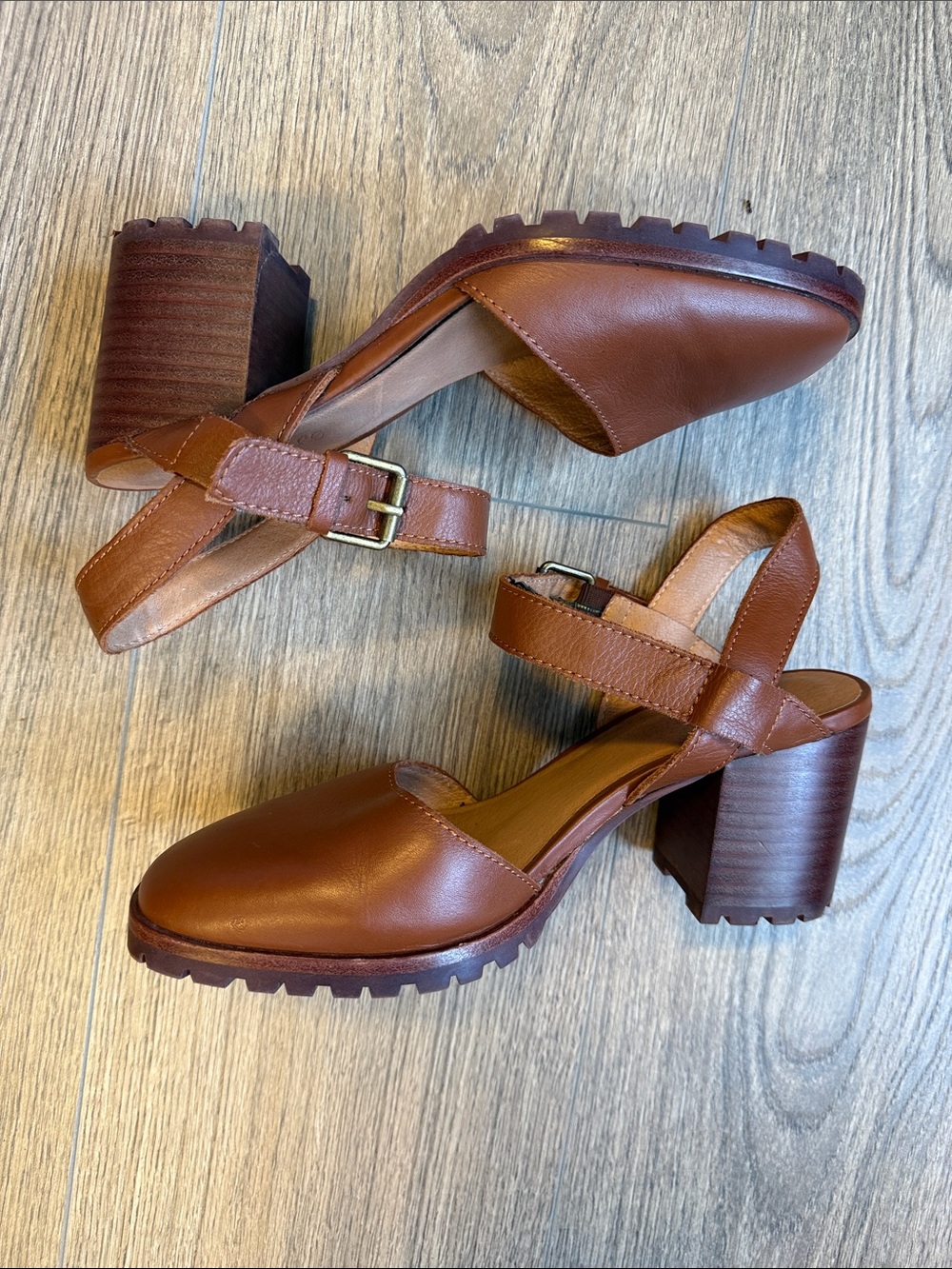 Madewell The Claudie Heeled Lugsole Mary Jane in Leather